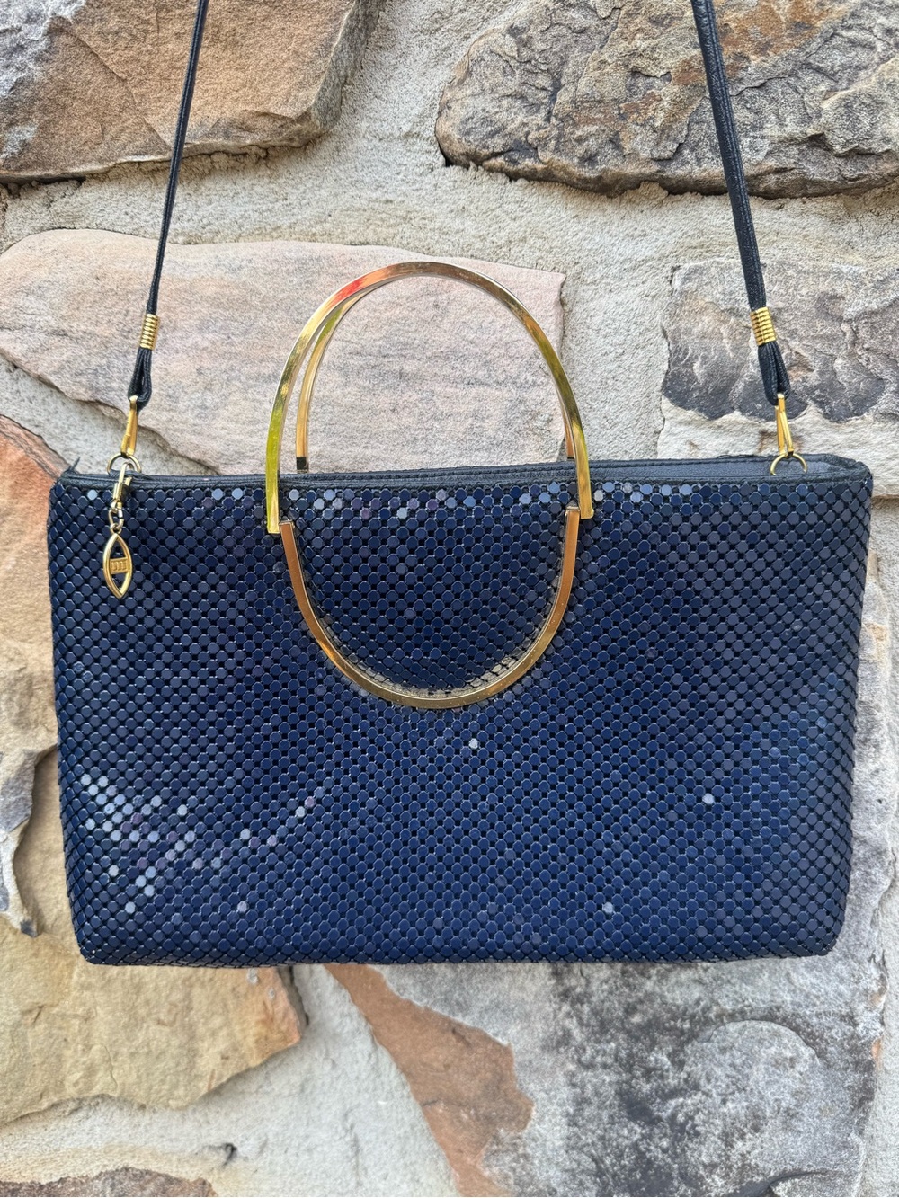 Vintage Bags by Marlo Navy Woven Chainmail Crossbody/Handbag Bag with Gold - Picture 2 of 16